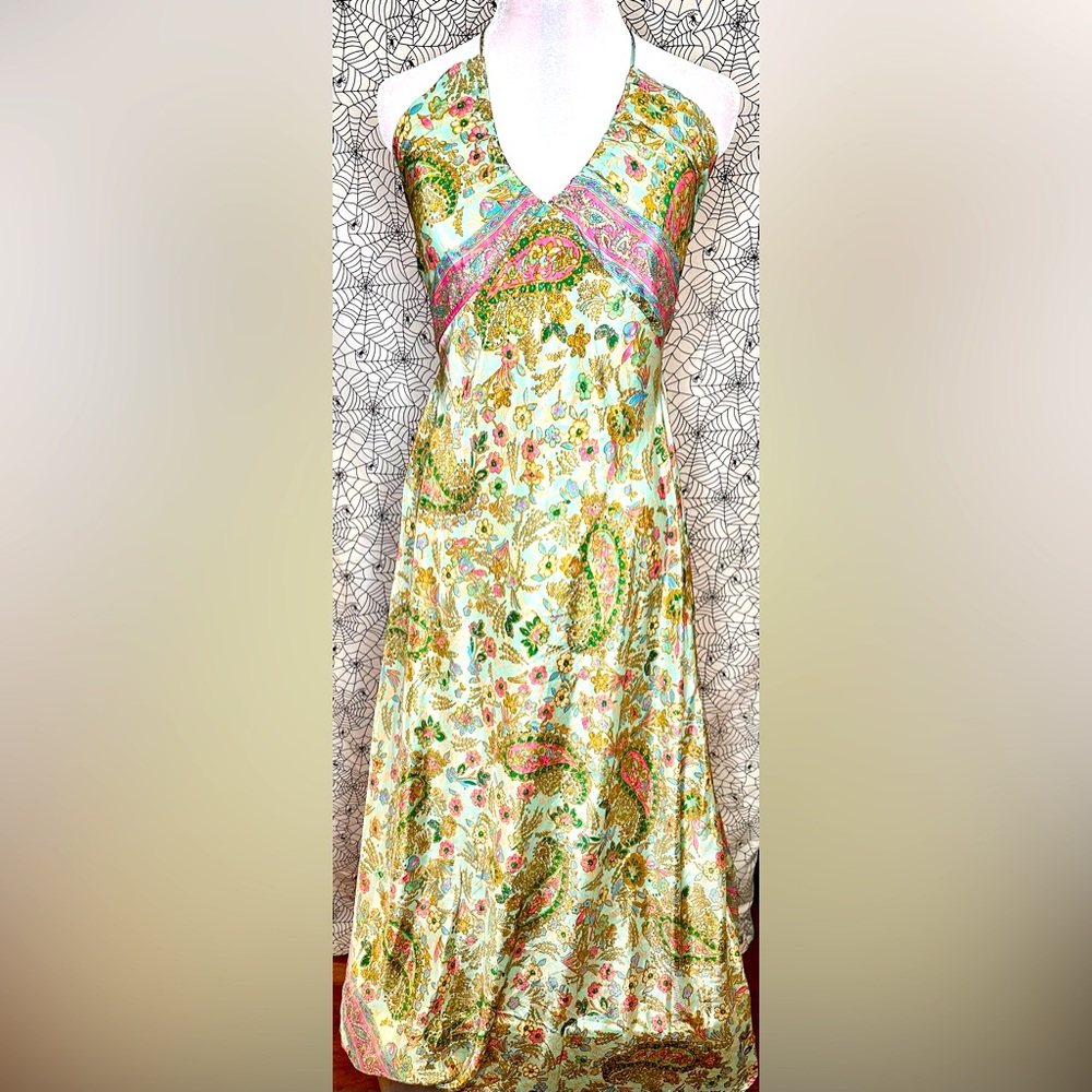 EARTHBOUND GREEN PAISLEY PRINT HALTER TIE BACK DRESS